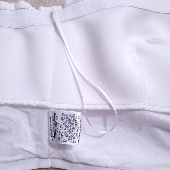 Chicwish sweet knot bustier short crop top white bow twist Medium M - Picture 13 of 15